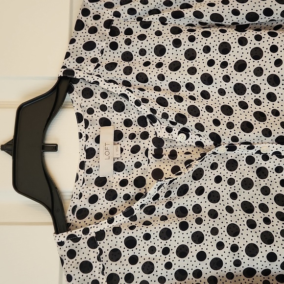 Loft Long Sleeve White with Black Polka Dots Blouse Size S - Picture 2 of 8